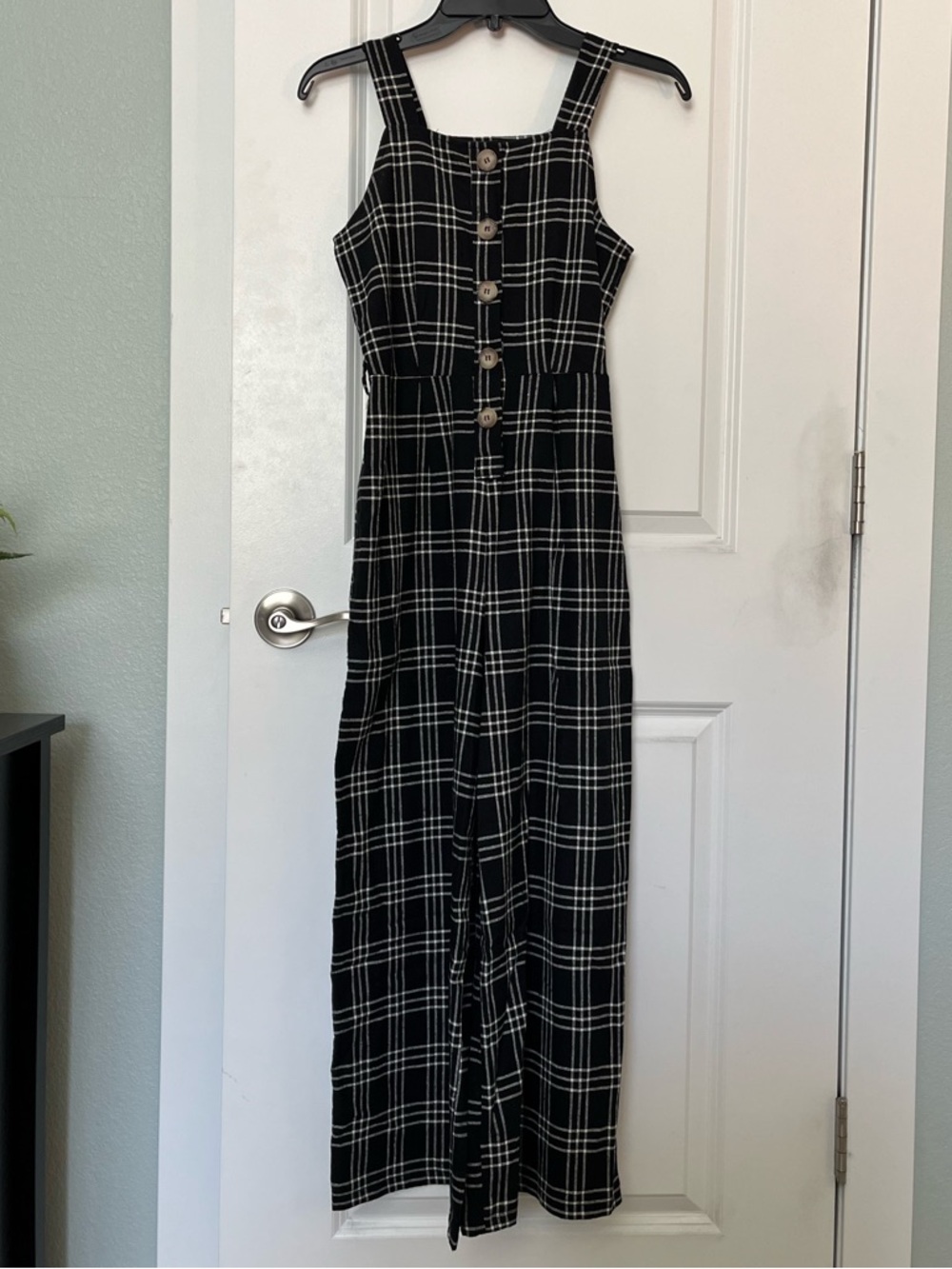 Like New! American Eagle Black and White Plaid Button Up Jumpsuit